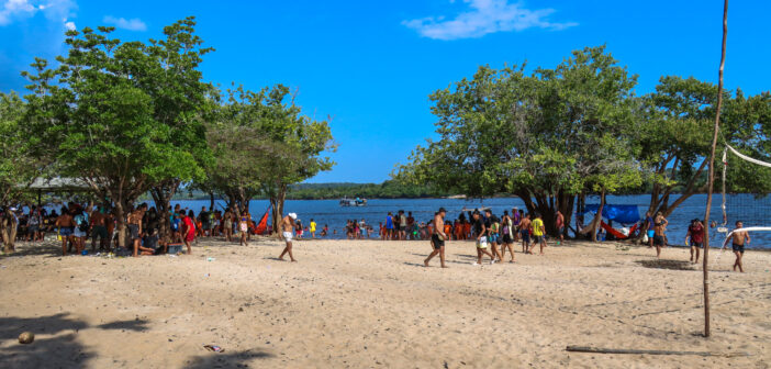 Domingo com praia lotada marca o encerramento do 35º Festival do Tucunaré na Vila União do Curumu